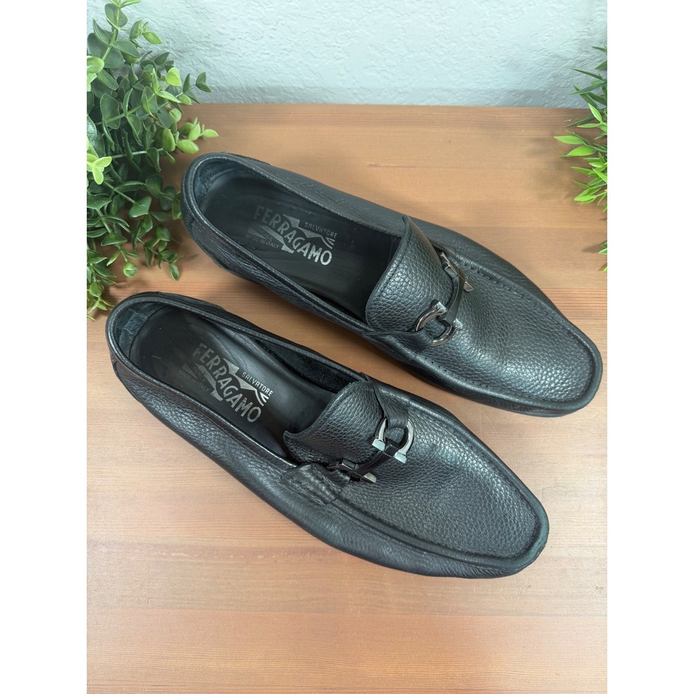 Salvatore Ferragamo Mens Gancini Black Pebbled Leather Bit Loafers Size 9 EE